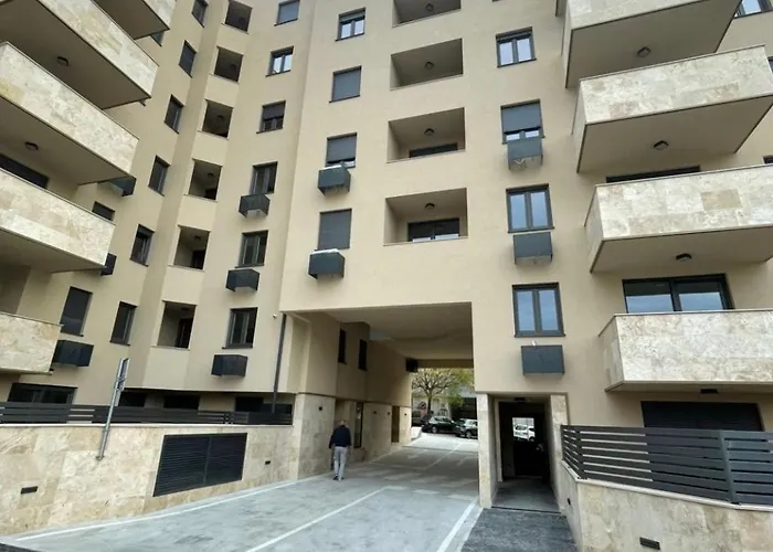 Adriatic Crown شقة سبليت